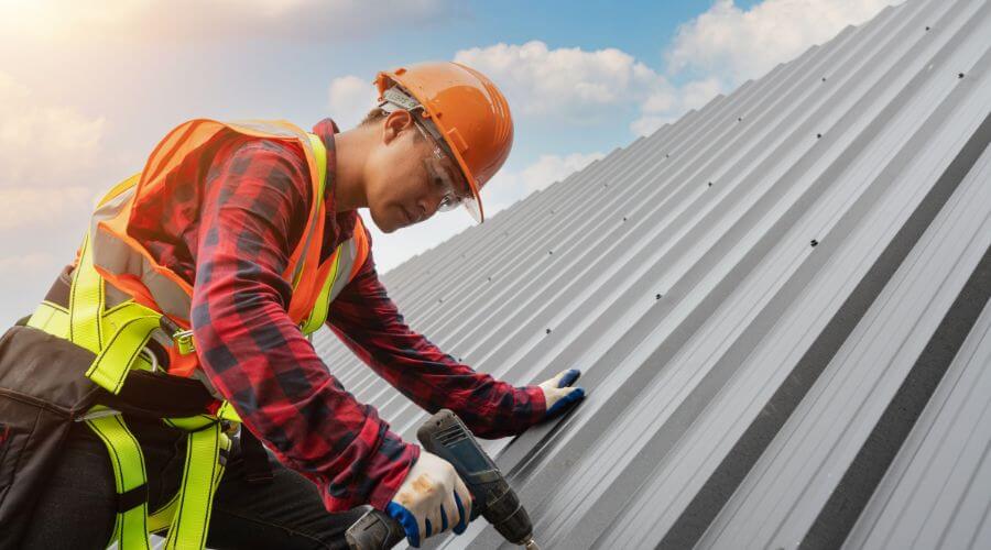 Professional Emergency Roof Repairs services in Energy, IL